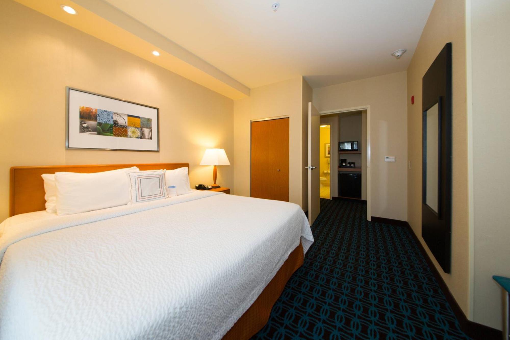 Fairfield Inn & Suites By Marriott Кордел Экстерьер фото
